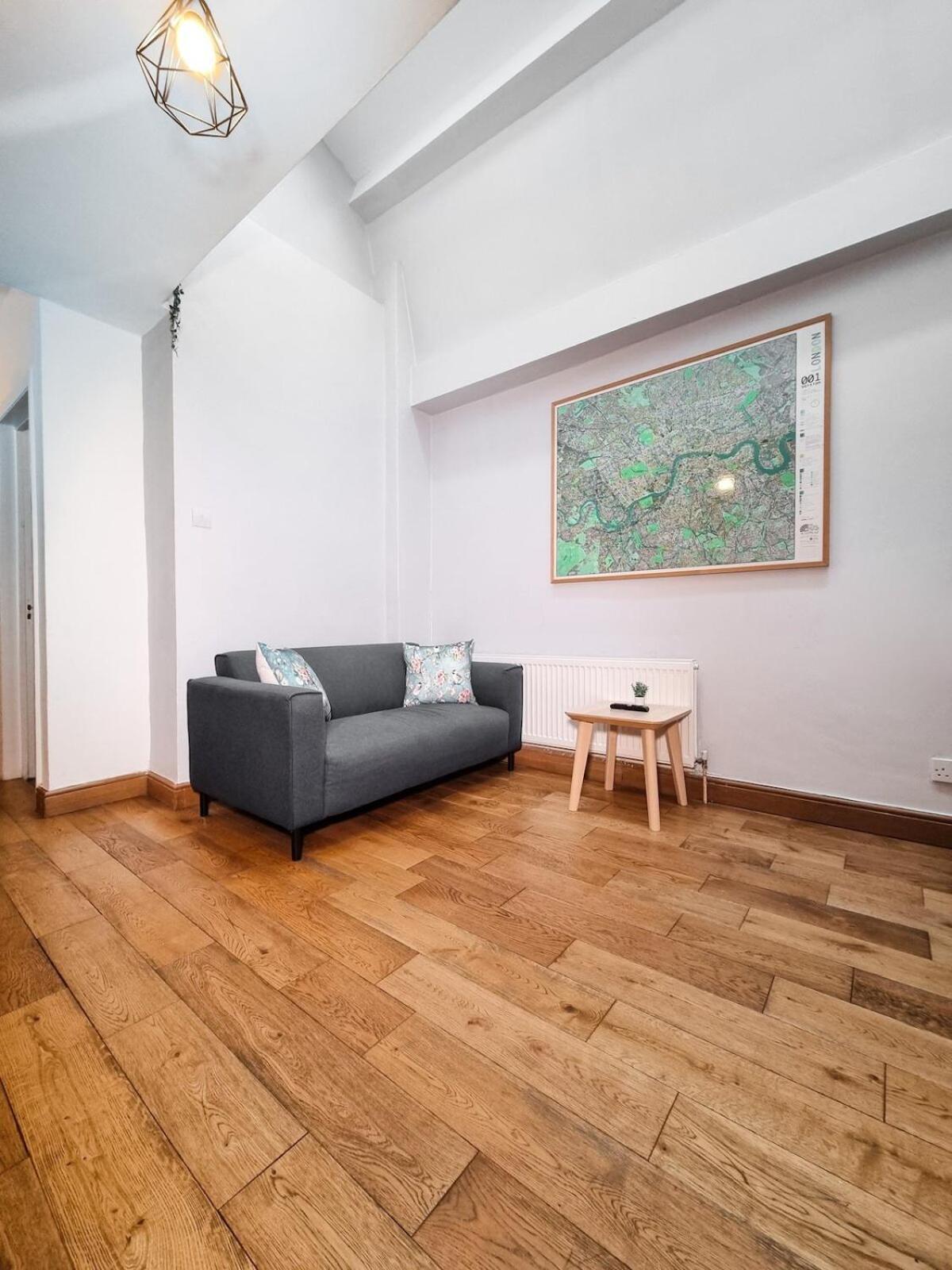 Two Bedroom In Islington Londra Esterno foto