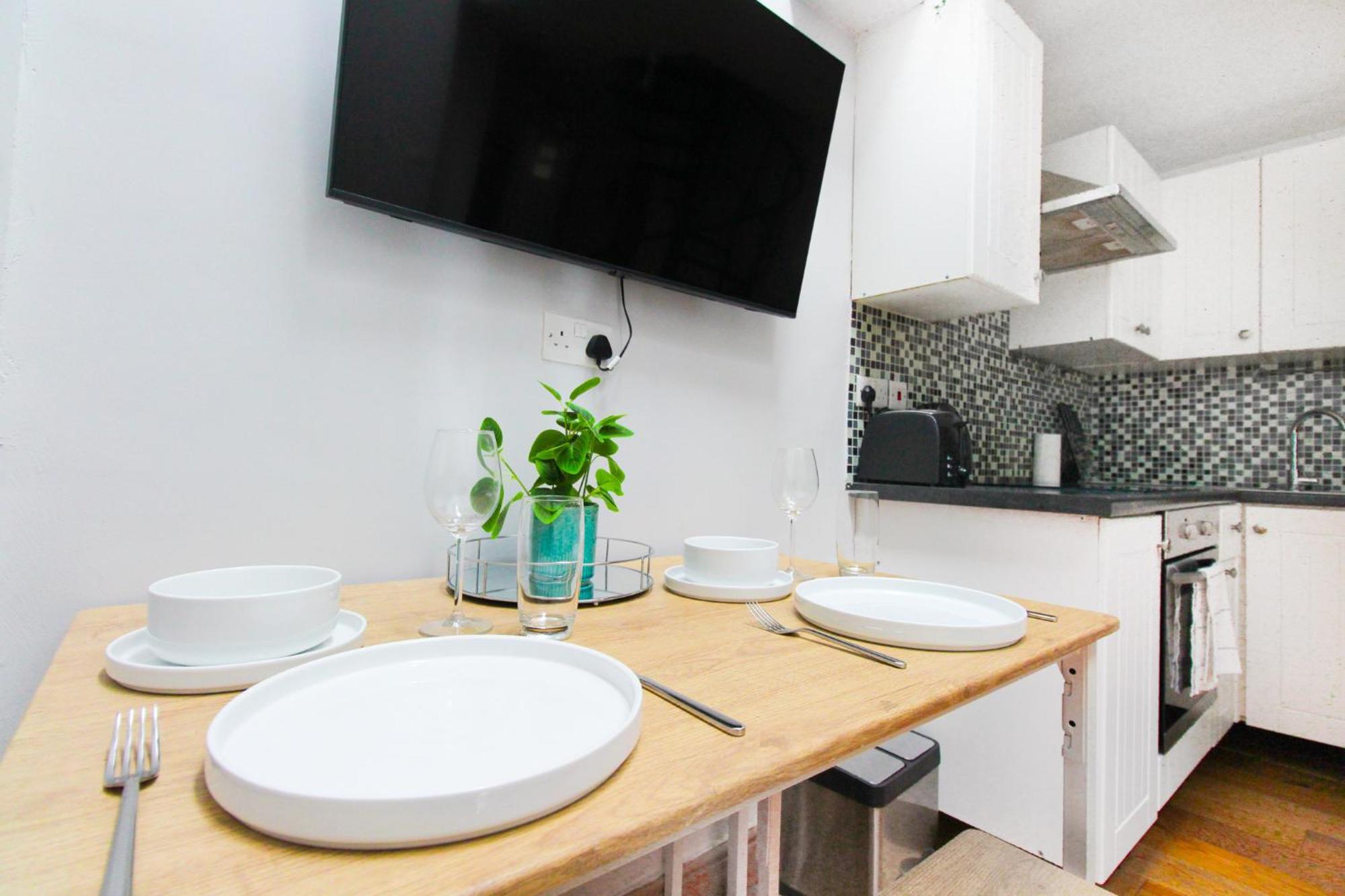 Two Bedroom In Islington Londra Esterno foto