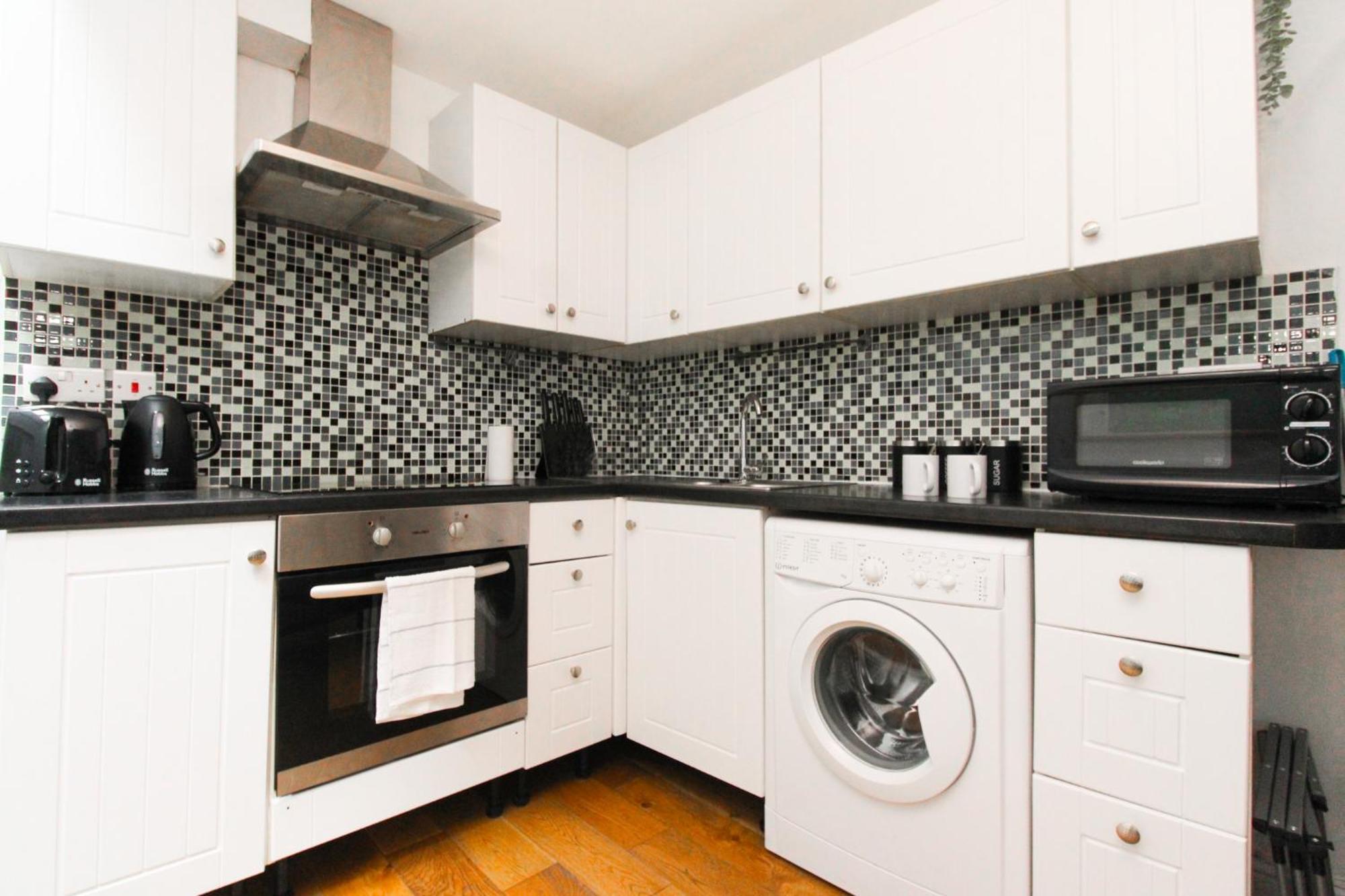 Two Bedroom In Islington Londra Esterno foto